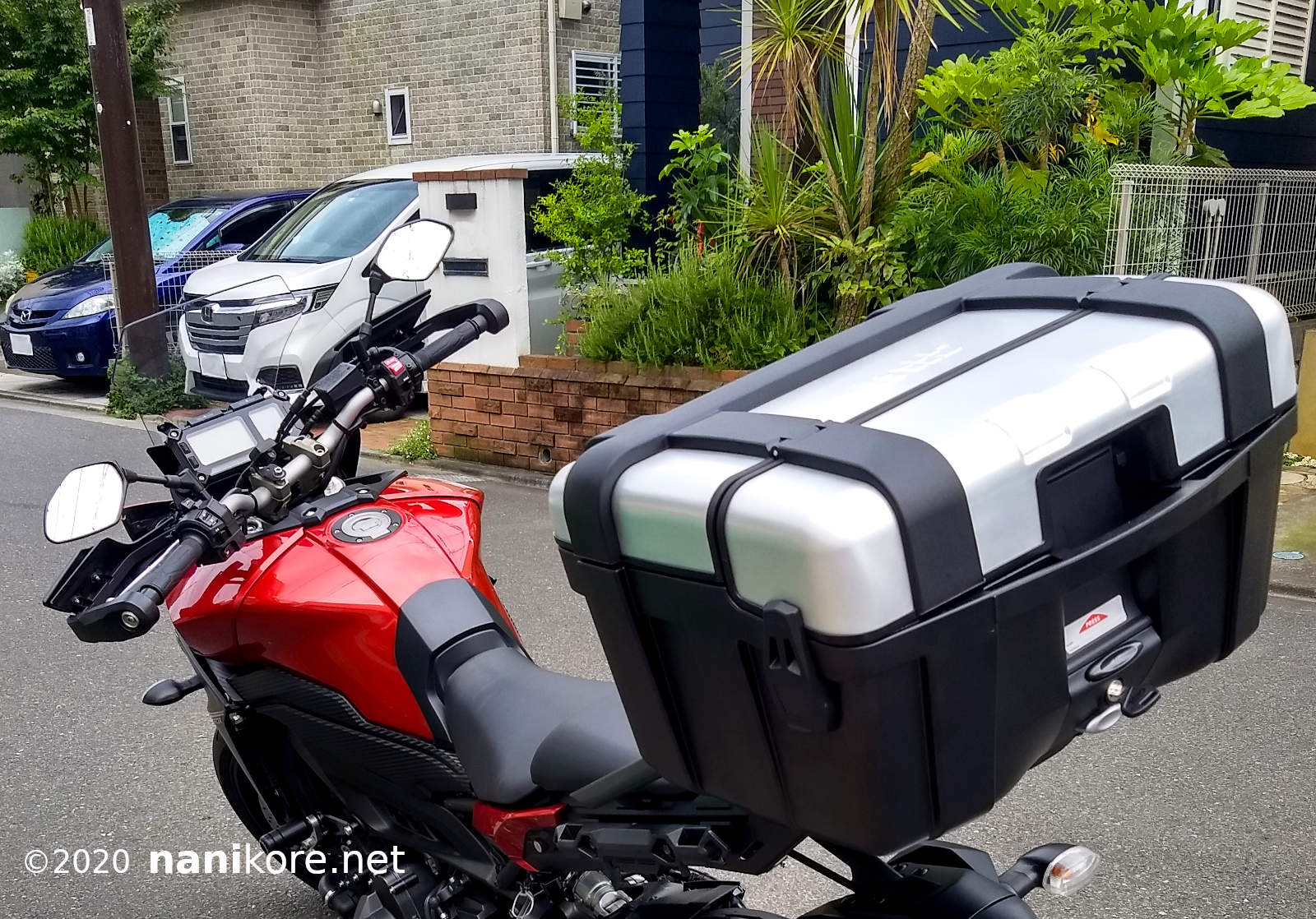 Featured image of post Tracer Top Box - Givi TRK46N